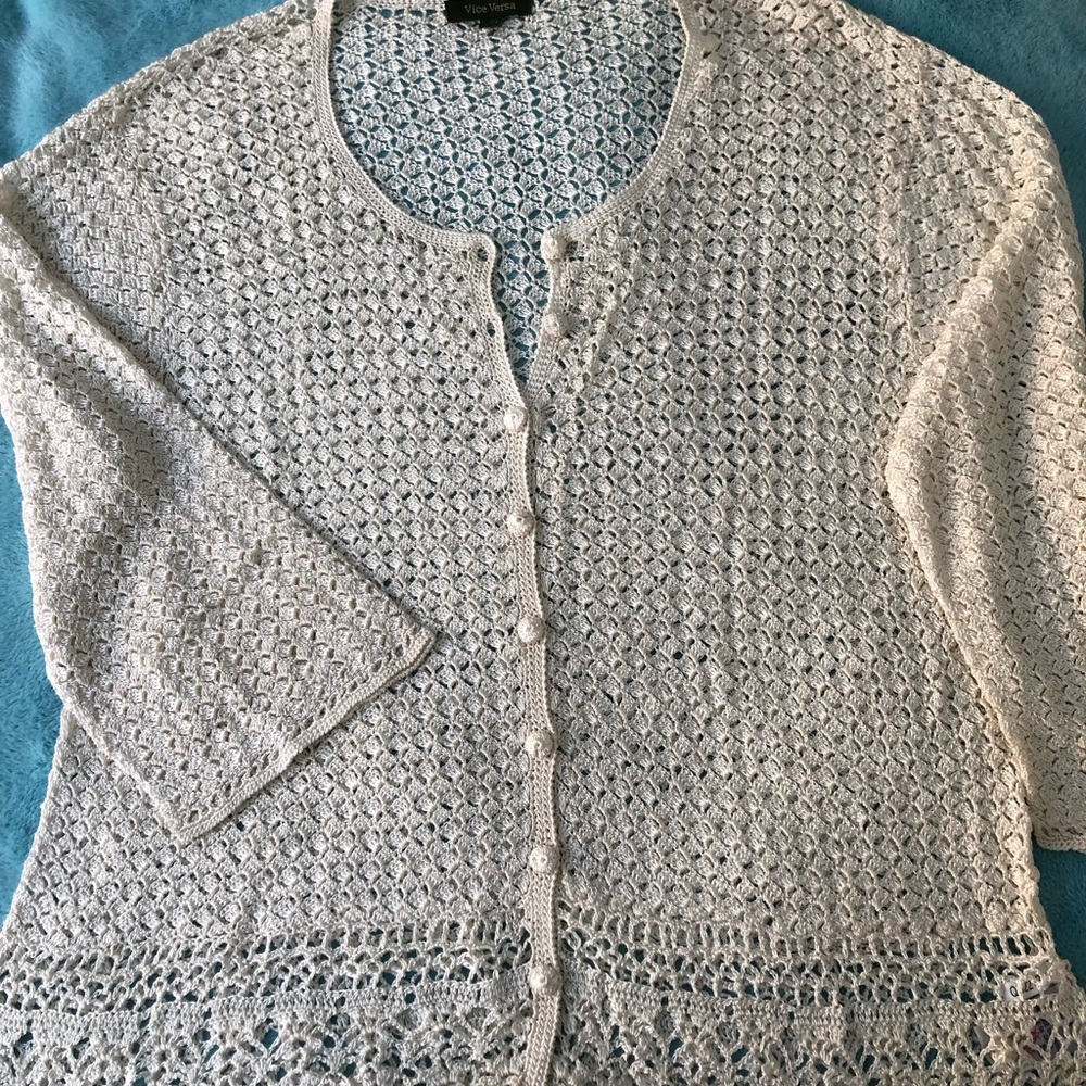 Off white crochet cardigan Vice Versa Sz M